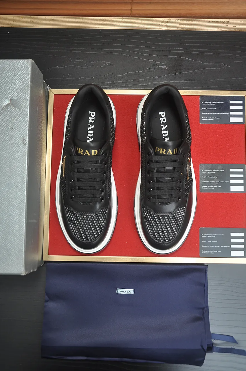 Men's shoes 💰580💶【PRADA】Top original, new season, high quality original goods, top imported calfskin with original imported glue, imported cowhide inside with original cowhide feet, original outsole! Quality guaranteed! Code 38-45 (45 customized)